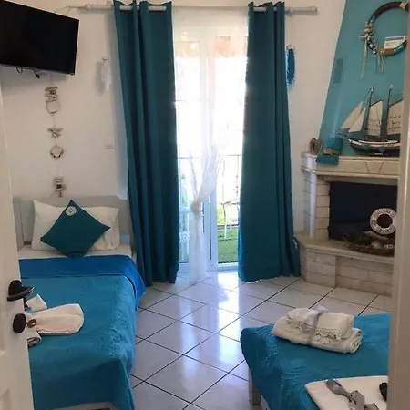 Гостевой дом Athina 3*