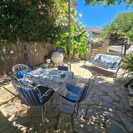 Athina 3*